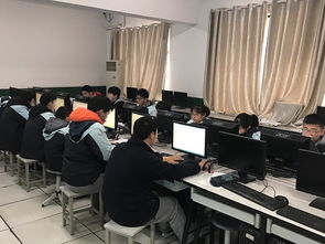 南京新港中等專業(yè)學(xué)校完成16級計(jì)算機(jī)與數(shù)碼產(chǎn)品維修專業(yè)“3+3”轉(zhuǎn)段考試